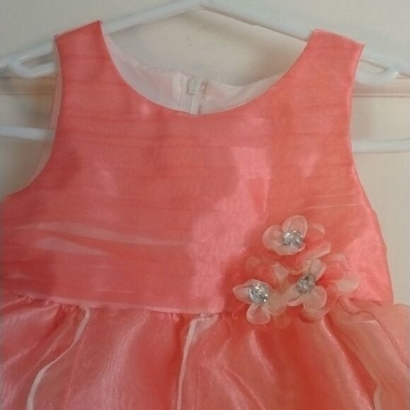 Nannette - Picture 2 of 7